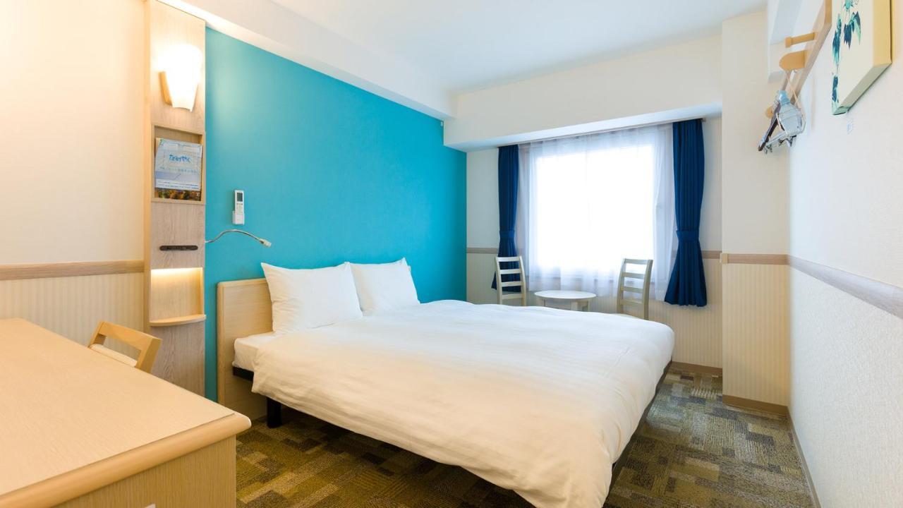 Toyoko Inn Saitama Misato Ekimae Экстерьер фото