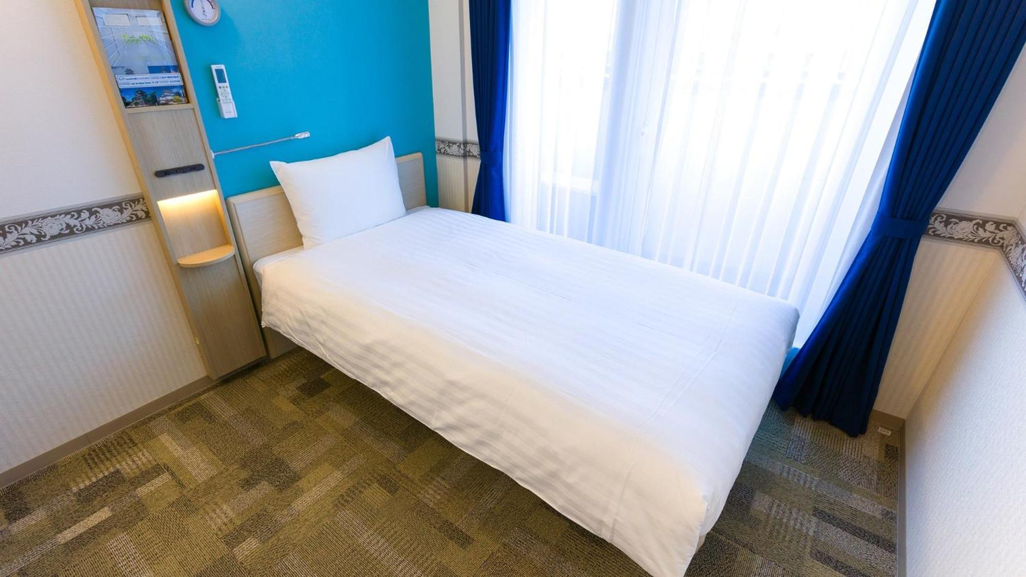 Toyoko Inn Saitama Misato Ekimae Номер фото